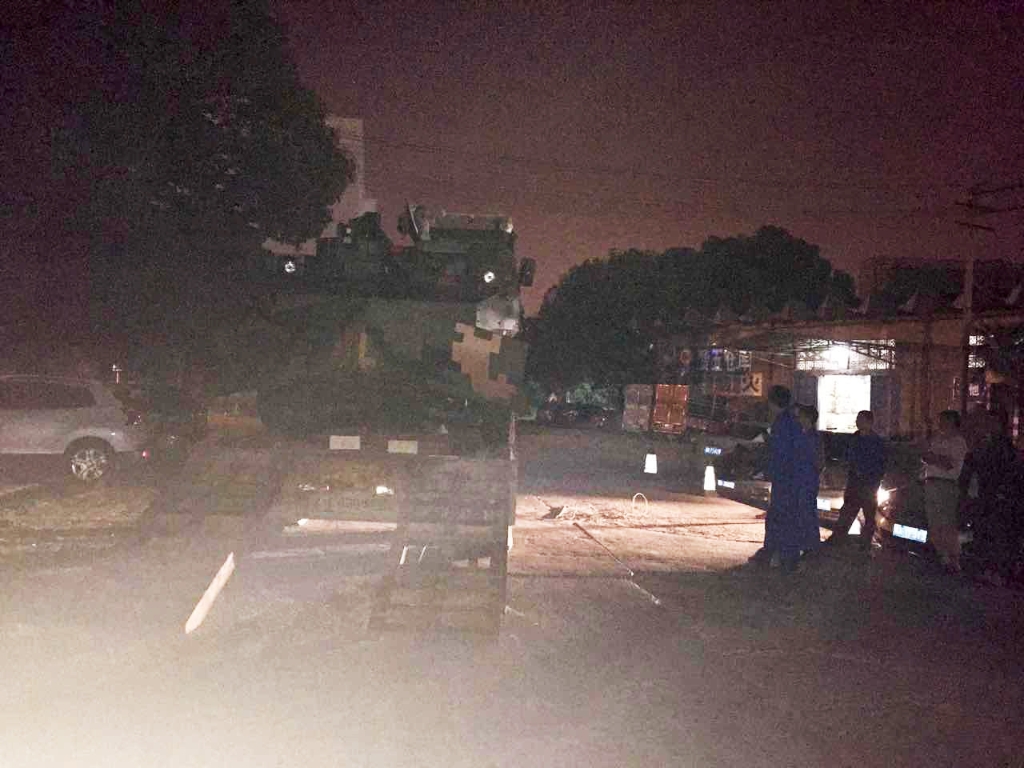 k豆钱包智能SW2105工程车顺利交付队列