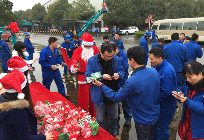 安然果驾到，功德要来到