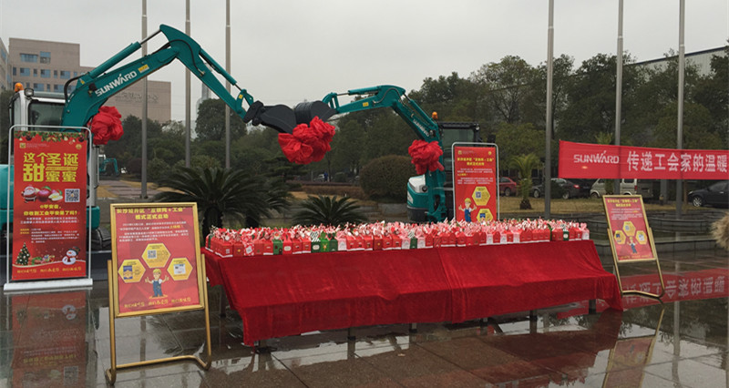 安然果驾到，功德要来到