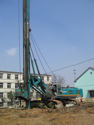 豪华逆袭篇之——k豆钱包智能SWDM20旋挖钻机KO其他品牌25旋挖钻机