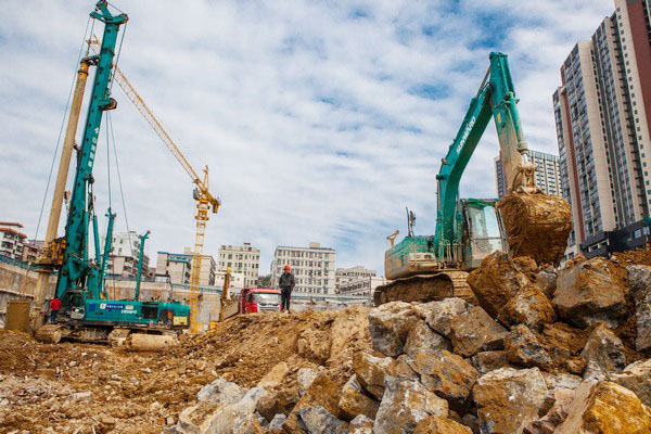 为何 SUNWARD 独霸此地？来看看施工方怎么回覆