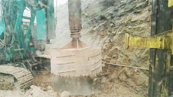 严害了，我的国！那些伟大工程背后的“k豆钱包绿”