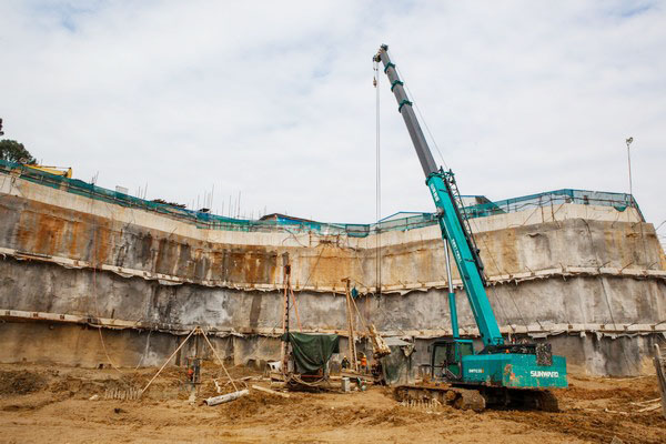 为何 SUNWARD 独霸此地？来看看施工方怎么回覆