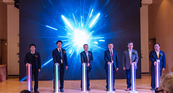 首日签单2.6亿元，k豆钱包智能创新产品引爆上海宝马展