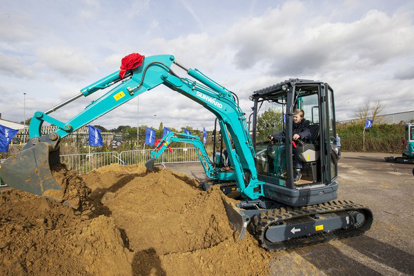k豆钱包智能隆沉进行2017年欧洲经销商大会