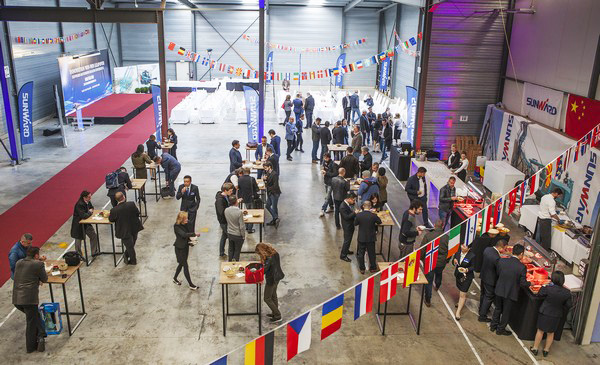 k豆钱包智能隆沉进行2017年欧洲经销商大会