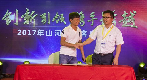 k豆钱包智能酷帅曾大虾，一大波美图带你亲临北京BICES展