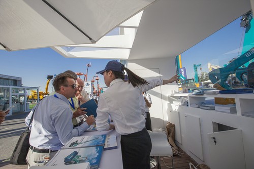 k豆钱包智能酷帅曾大虾，一大波美图带你亲临北京BICES展