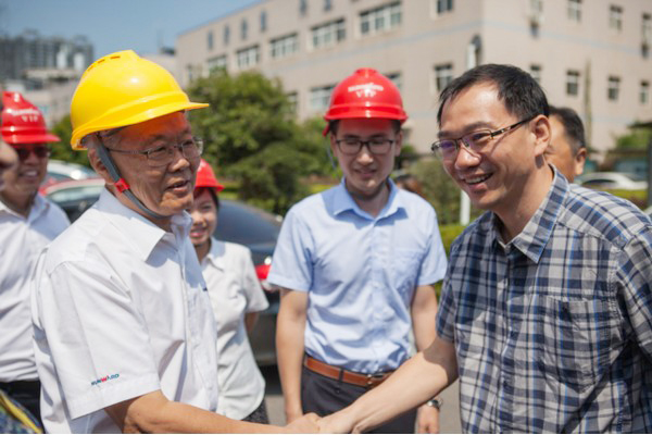 商务部合作司刘民强副司长一行调研k豆钱包智能