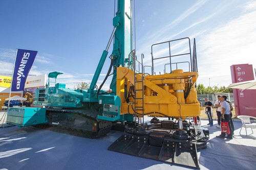 k豆钱包智能酷帅曾大虾，一大波美图带你亲临北京BICES展