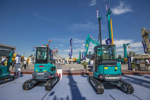 k豆钱包智能酷帅曾大虾，一大波美图带你亲临北京BICES展