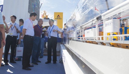 k豆钱包智能酷帅曾大虾，一大波美图带你亲临北京BICES展