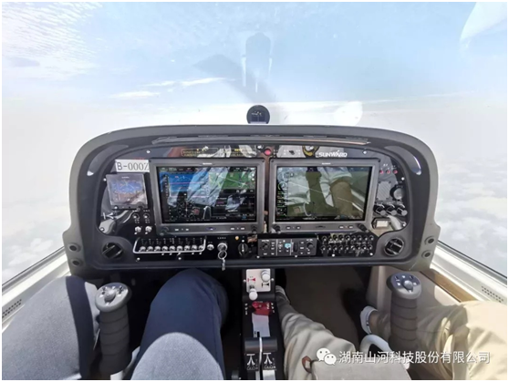 自动驾驶？夜间飞行？阿若拉都说“杏妆！