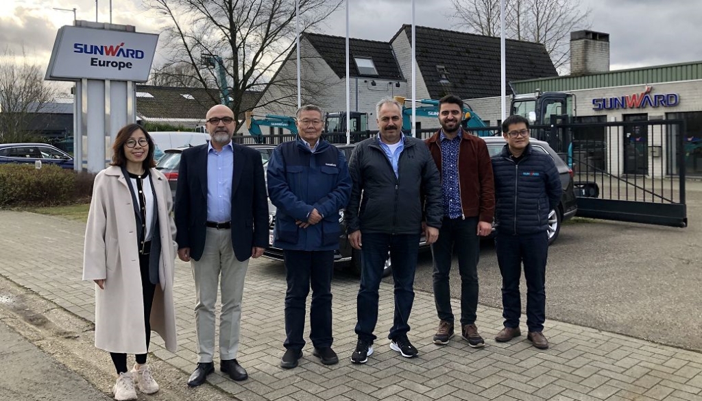 欧洲业绩增长40%，董事长赴欧慰问员工