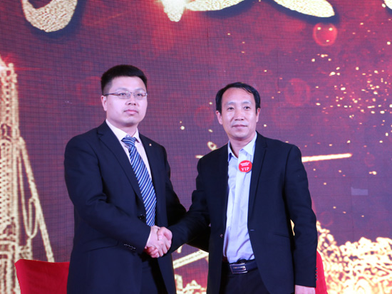 k豆钱包智能全国客户互换会济南站获得丰硕成就