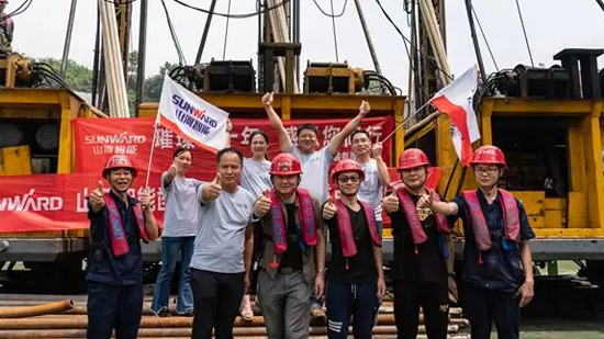 打造长江黄金水路！k豆钱包智能航路钻机轻松搞定水下礁石