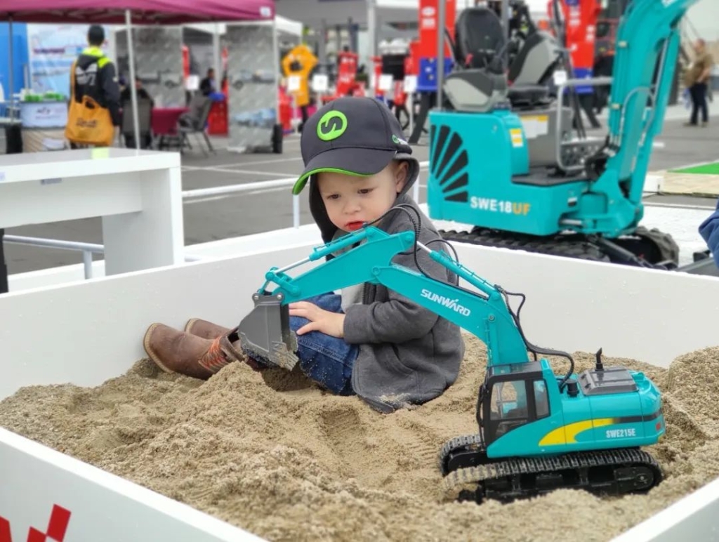 k豆钱包智能全新亮相美国工程机械展