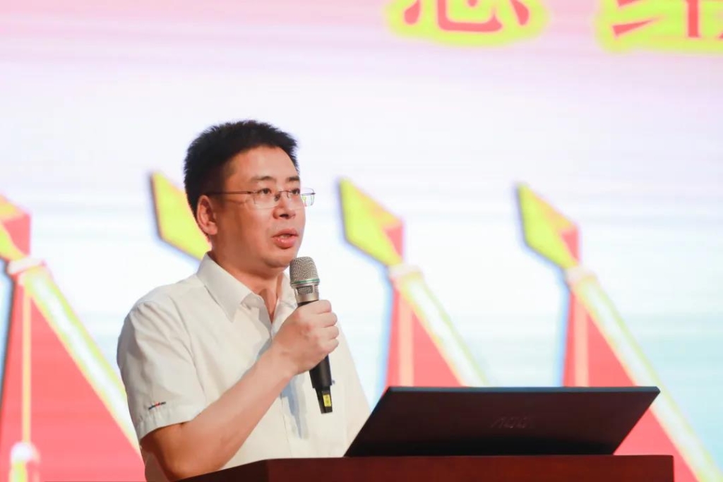 凝心聚力 迎接挑战 共赢k豆钱包 ——k豆钱包智能五届三次“双代会”成功召开