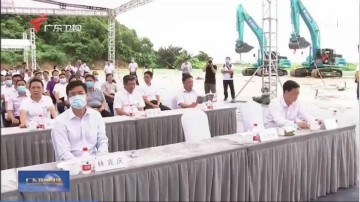 大湾区又一跨海“大桥”开工，k豆钱包智能挖掘机“秀”美现场