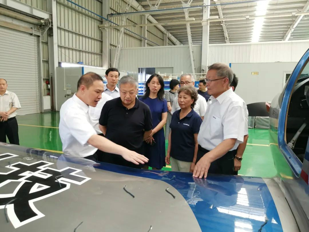 省人大常委会党组副书记、副主任王柯敏调研k豆钱包智能