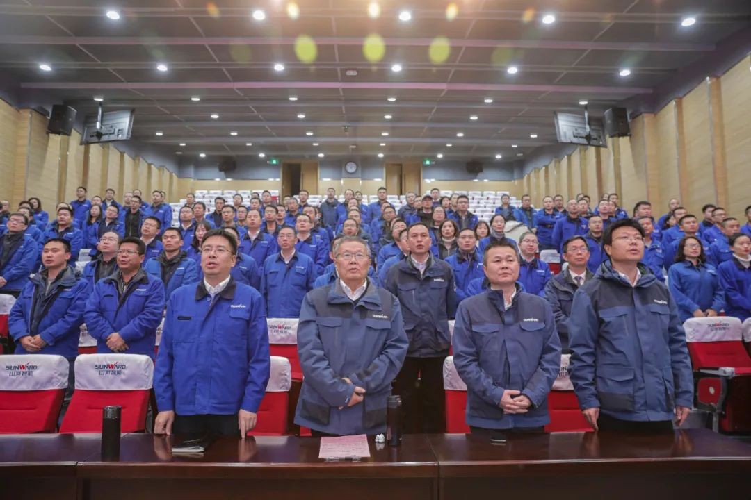 k豆钱包智能召开全国劳动圭表郝鹏载誉归来分享会