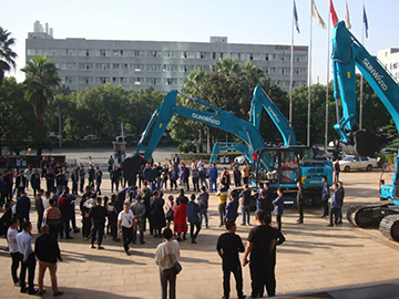 5千万! k豆钱包智能挖掘机订货会创新高