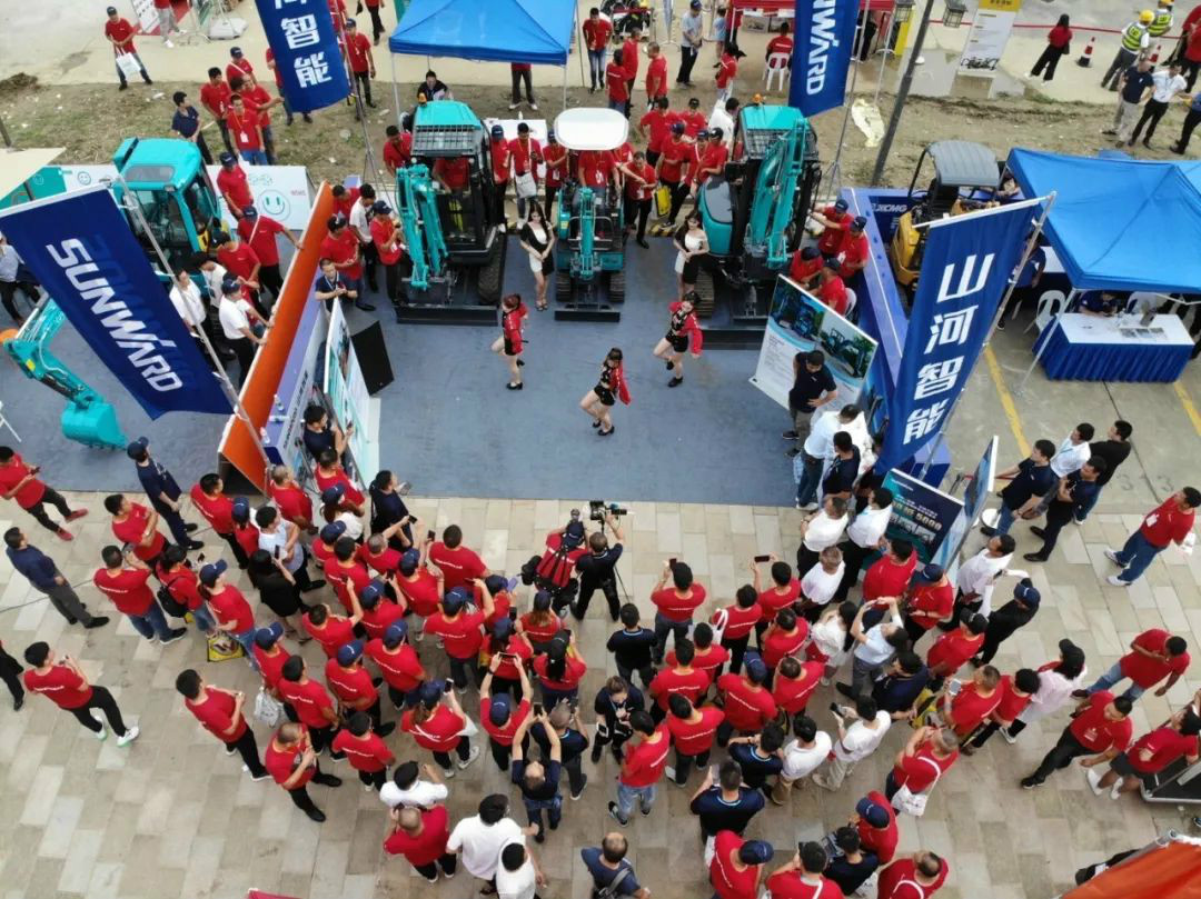 2020全球微挖大会 k豆钱包智能精品微挖赢得满堂彩