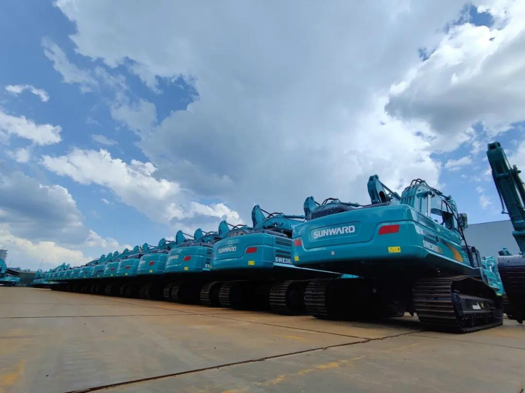 以先导式创新实现挖掘机从无到有，从幼到大，从大到强！