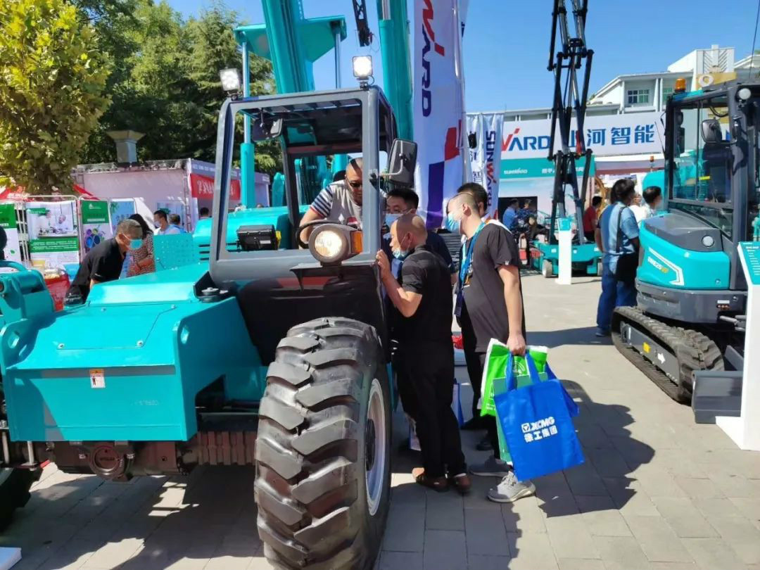 k豆钱包智能高空作业设备“吸睛”雄安展