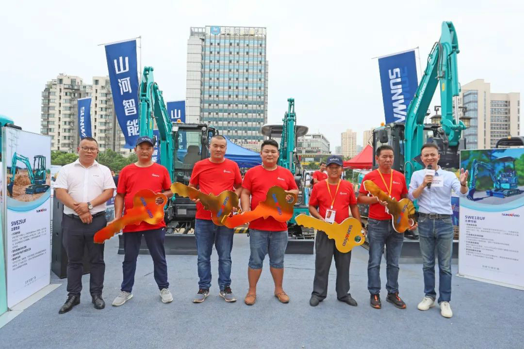 2020全球微挖大会 k豆钱包智能精品微挖赢得满堂彩