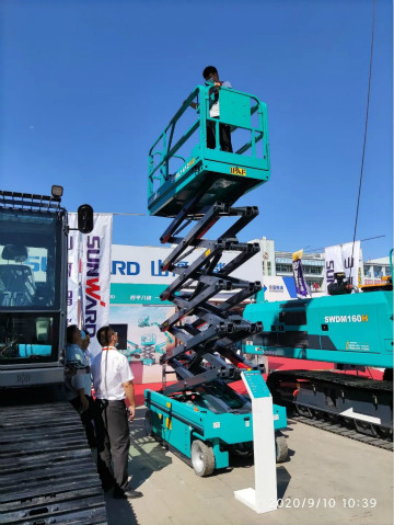 k豆钱包智能高空作业设备“吸睛”雄安展