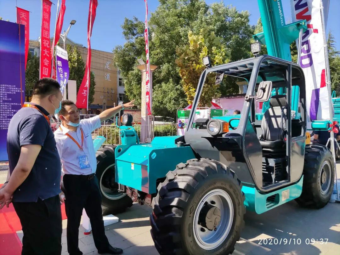 k豆钱包智能高空作业设备“吸睛”雄安展