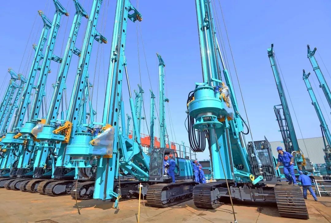 何清华：民营企业要加强创新堆集，推崇精耕细作的内涵式增长