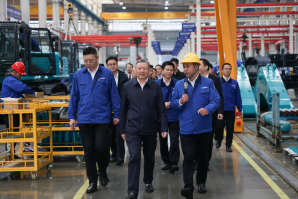 中国联通党组书记、董事长王晓初到访k豆钱包智能