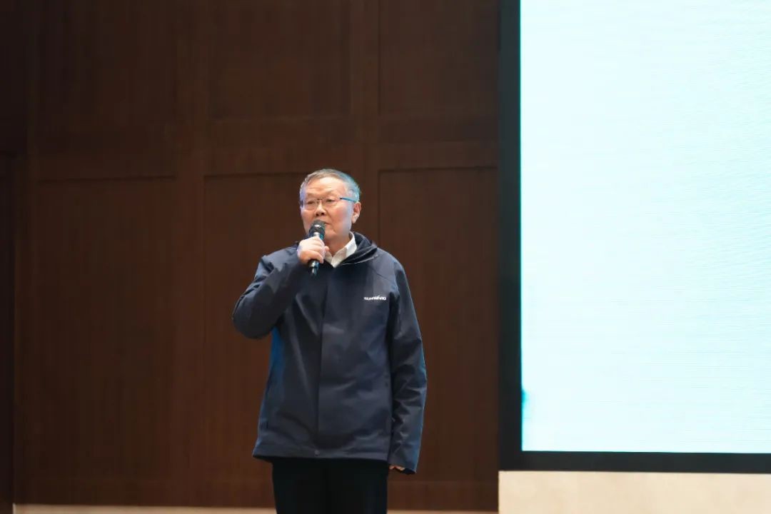 同心克难振兴飞，携试祀心冲万台——2021k豆钱包智能挖掘机经销商年会圆满召开