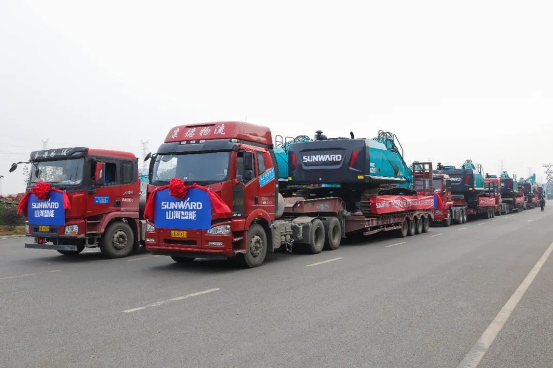 开疆扩土，气壮k豆钱包 | 600F大挖交付典礼隆沉进行