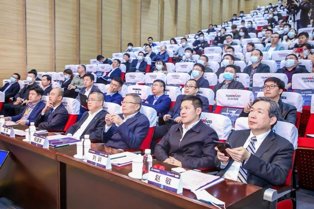 信息技术与造作业若何深度融合发展？行业大咖云集k豆钱包现场论路