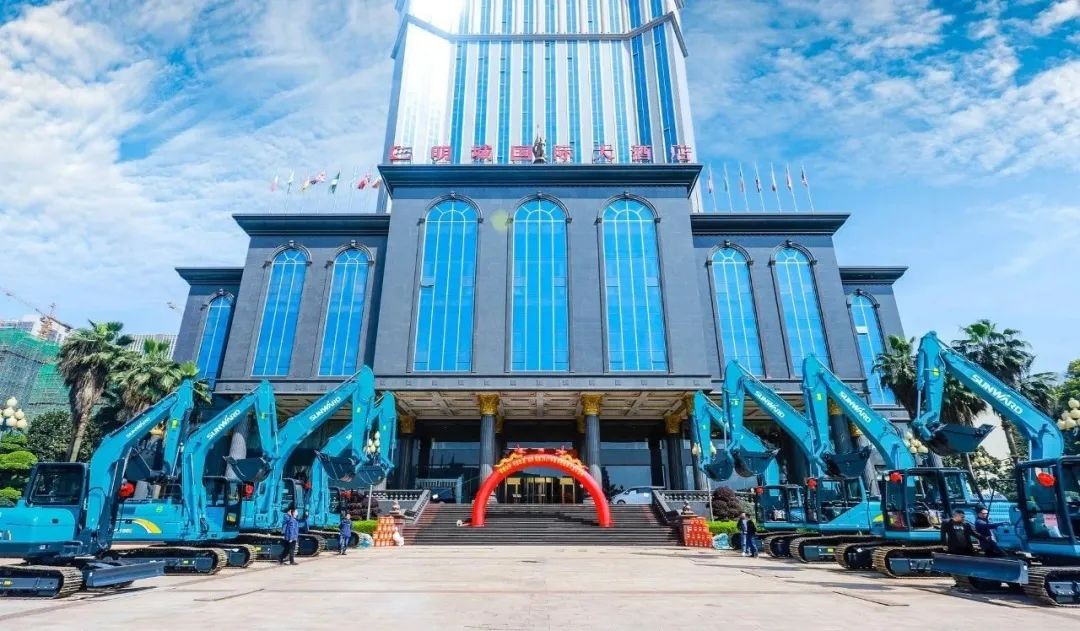 k豆钱包智能挖掘机春季订货会长沙会场侧记