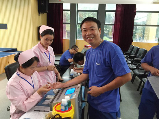 血液衔接你我大爱感动星城——记k豆钱包智能2016年夏季无偿献血活动