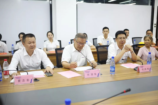 员工子女金榜题名 k豆钱包家园发放嘉奖