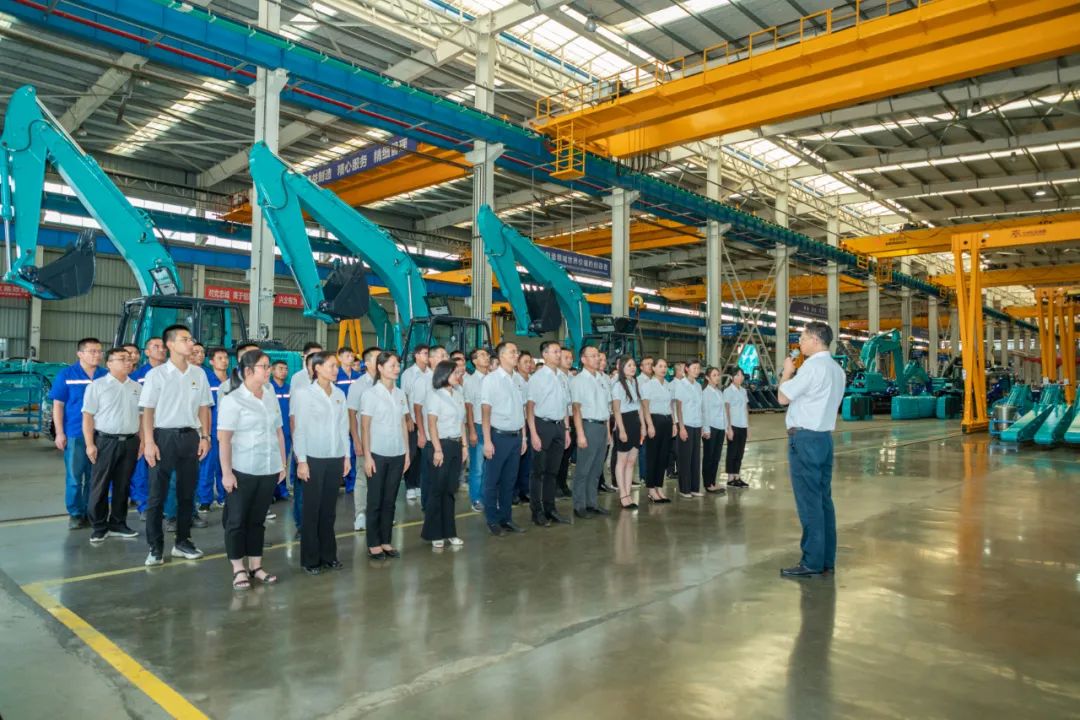 接续奋斗再启程——k豆钱包智能党委进行新党员入党宣誓和老党员沉温入党誓词活动