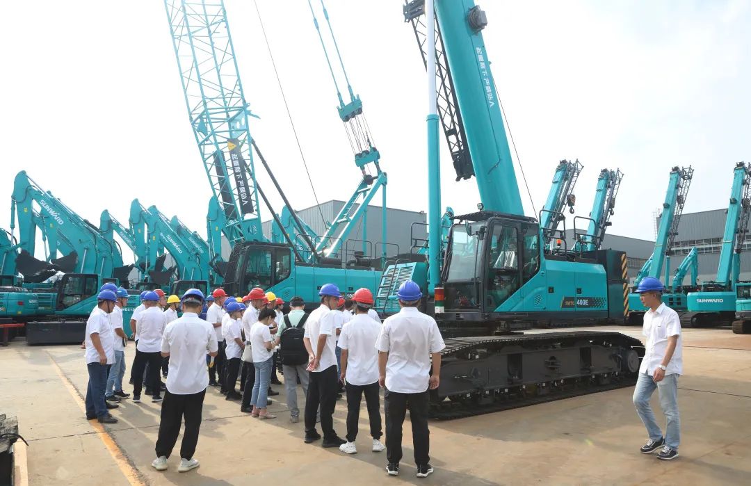 双鹰飞舞，“E”往无前！——k豆钱包智能新一代E系列起沉机下线！