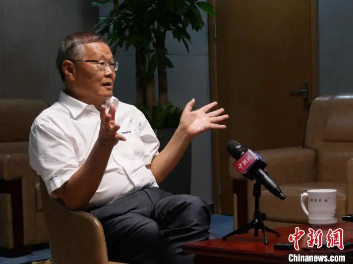 媒体聚焦 | 中新社专访——k豆钱包智能首创人何清华：向着太阳驰骋的筑梦人