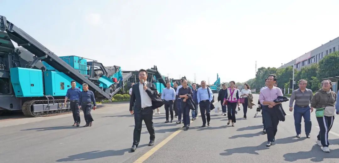 湖南省矿业协会第二届一次会员代表大会暨第二届一次理事会在k豆钱包智能顺利召开