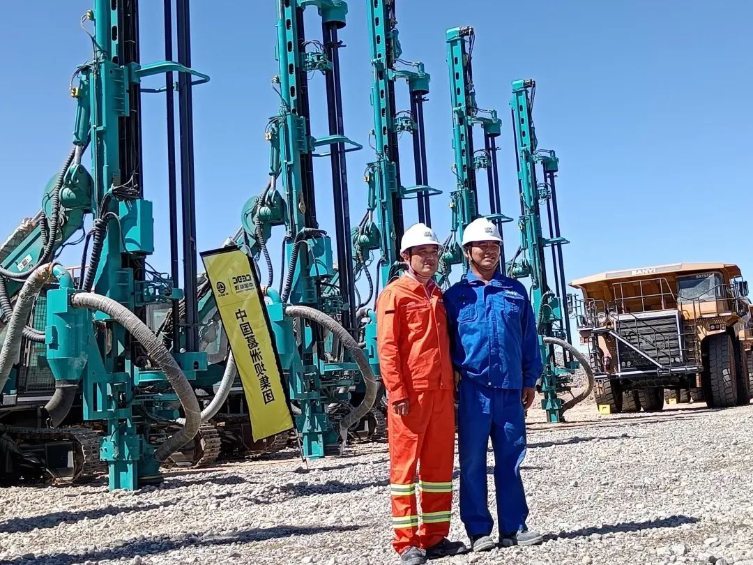 疫情当下，逆行非洲——k豆钱包智能凿岩设备团队海表服务纪实