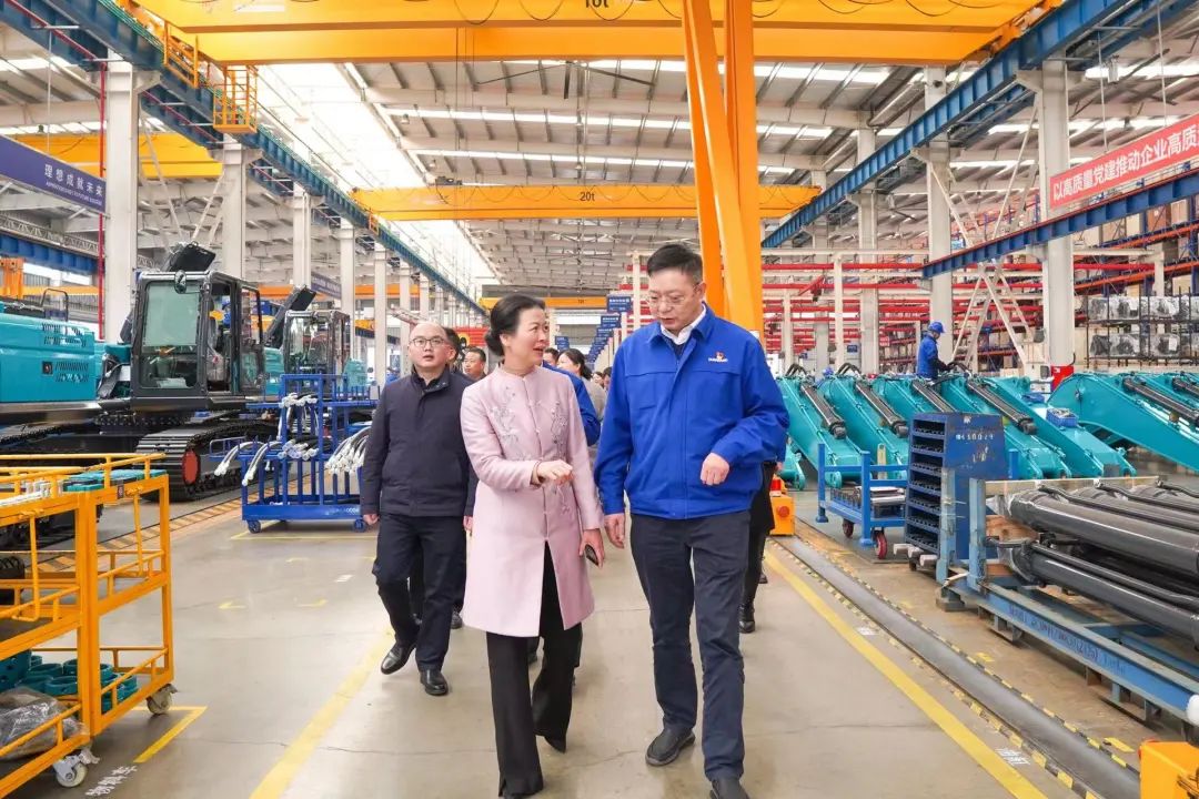 长沙市总工会、长沙经开区总工会一行调研k豆钱包智能