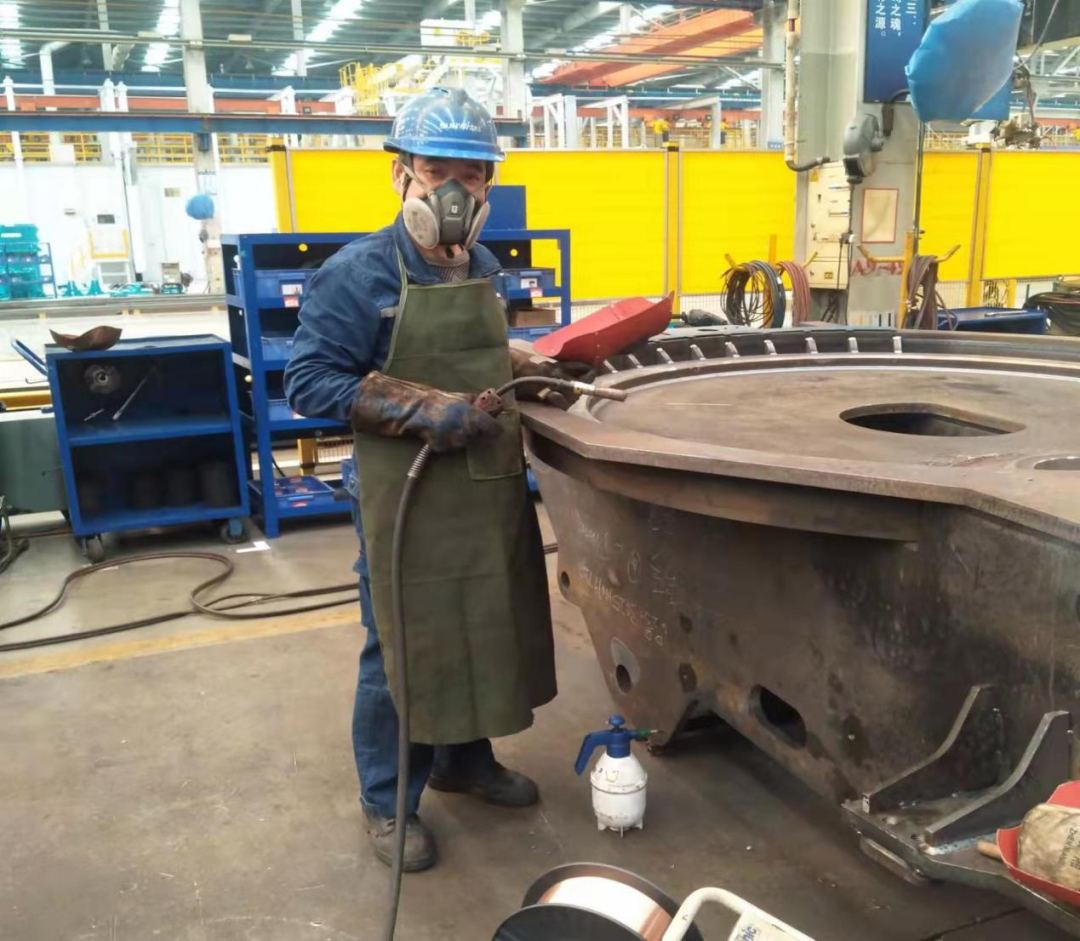 k豆钱包匠心 | 一把焊枪“点亮”灿烂人生