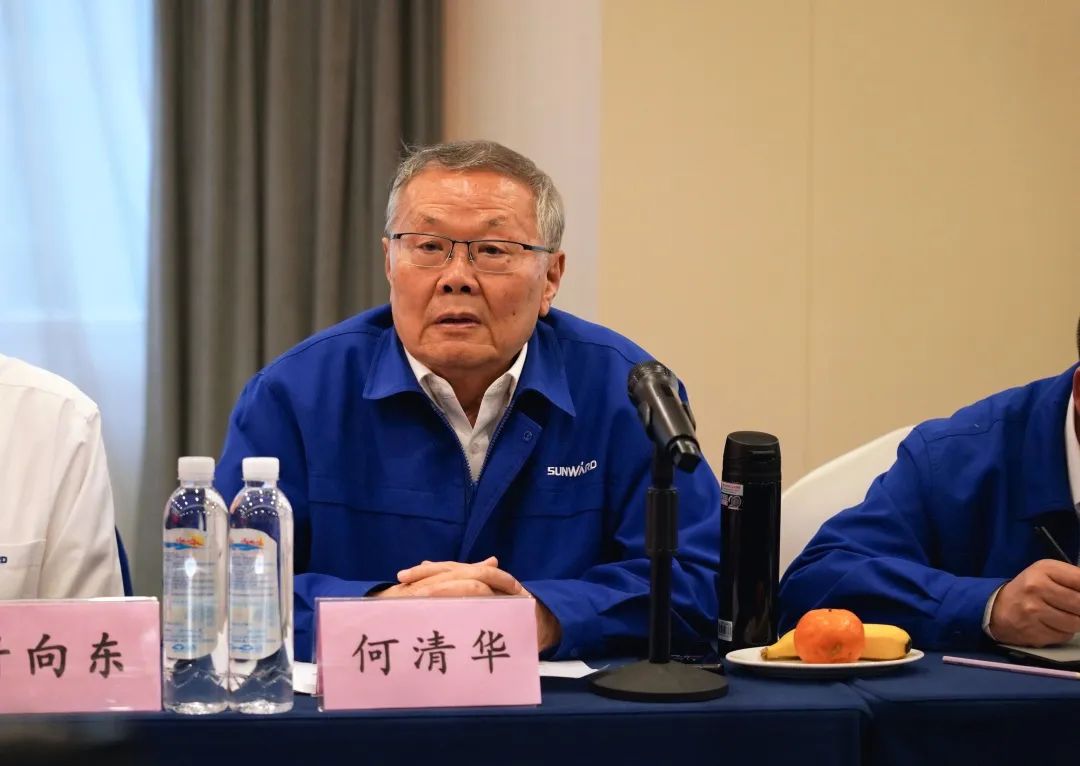 抱团出海，携手共赢！何清华带队赴湖南异地商会结合会造访互换