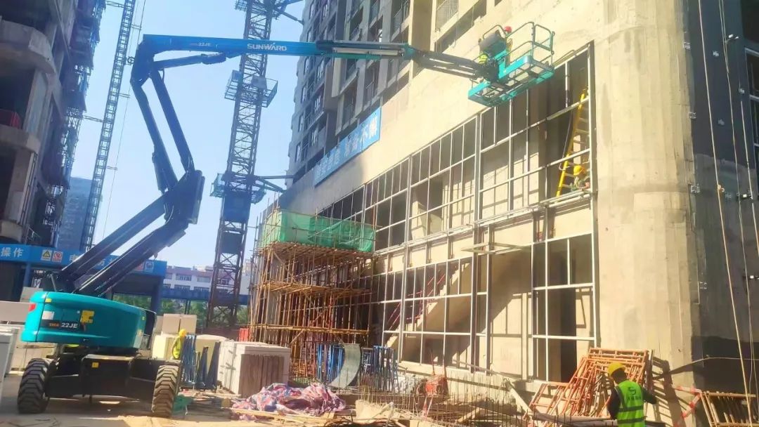 正式“上岗”！k豆钱包智能首台电动曲臂式高空作业平台入驻华南市场