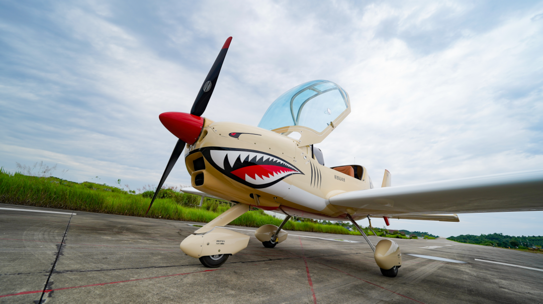 图集 | 阿若拉穿“鲨”衣，还有更多套装为天空添彩！